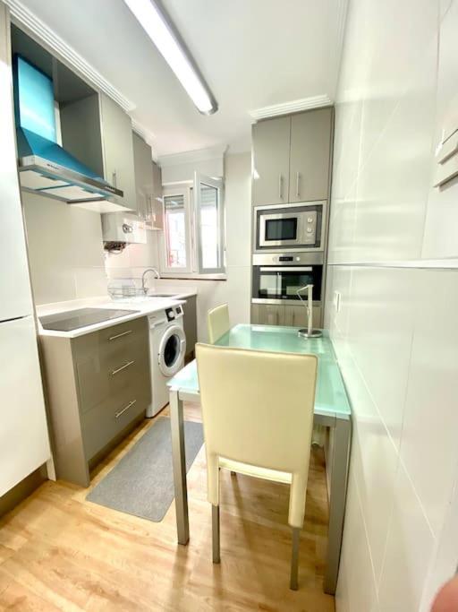Ferienwohnung El Pisito Reformado Y Con Ascensor Santander Exterior foto